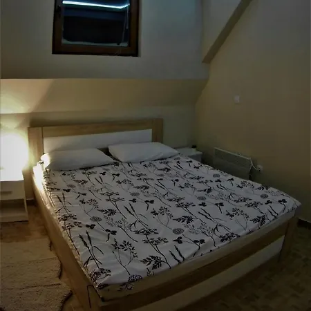 Sky Apartment *